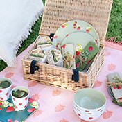 Picnicware